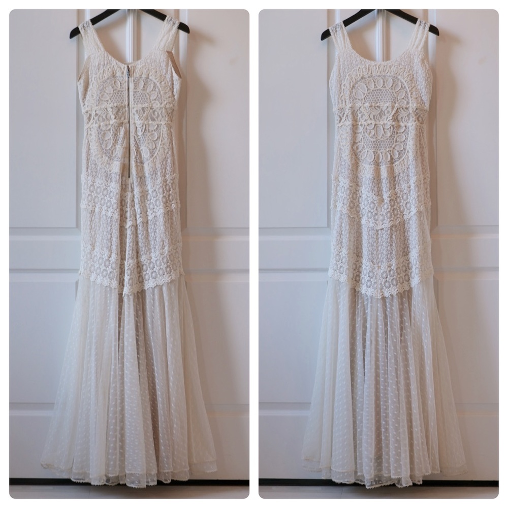 ALICE + OLIVIA Kimberly Sleeveless Embroidered Maxi Dress - Picture 12 of 13